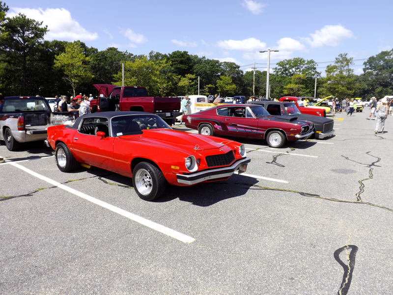 Illustration for article titled The 10th Annual Tisbury Fire Fighters' Car Show